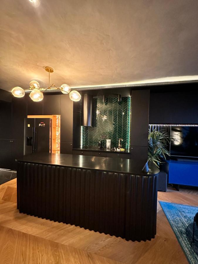 Skyline Elegance With Free Parking Daire Bratislava Dış mekan fotoğraf